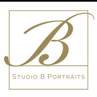 Local Business Studio B Portraits in Issaquah WA